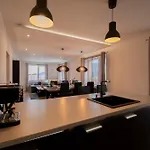 Διαμέρισμα Hyggemate - 2 Bed Warm In Sarnitsa