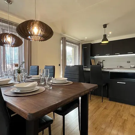 Hyggemate - 2 Bed Warm In Lägenhet *