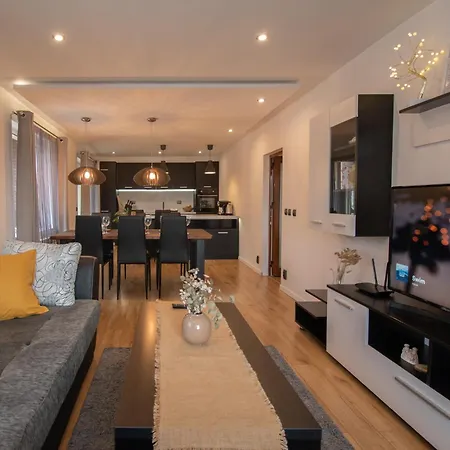 Hyggemate - топъл и стилен престой в Apartment Sarnitsa