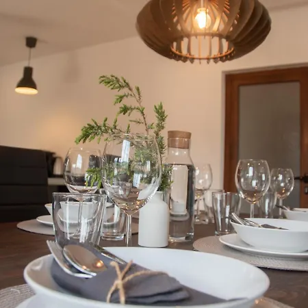 Hyggemate - 2 Bed Warm In Apartamento Sarnitsa