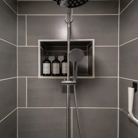 شقة Hyggemate - 2 Bed Warm In *