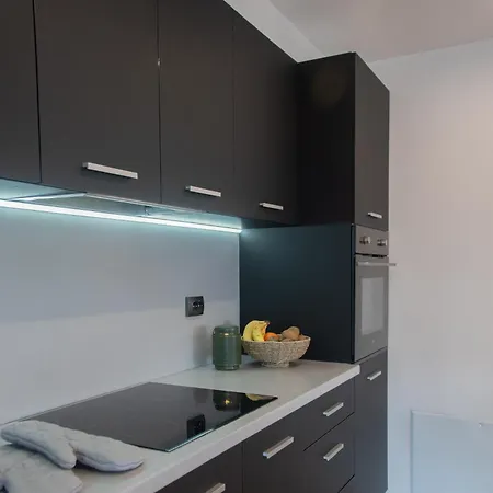 Hyggemate - 2 Bed Warm In Lägenhet *