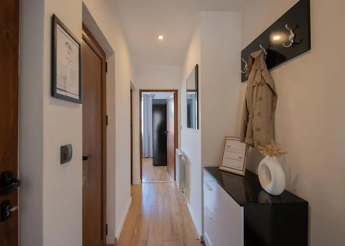 דירה Hyggemate - 2 Bed Warm In סרניצה